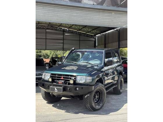 MITSUBISHI PAJERO 3.0 GLS 4X4 V6 24V GASOLINA 2P MANUAL MITSUBISHI PAJERO 3.0 GLS 4X4 V6 24V GASOLINA 2P MANUAL